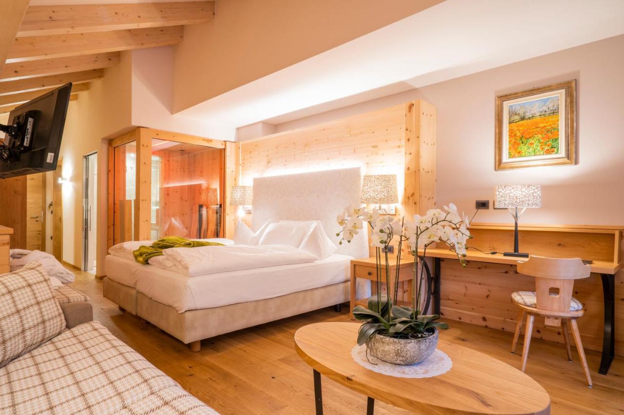 Cesa Tyrol Hotel